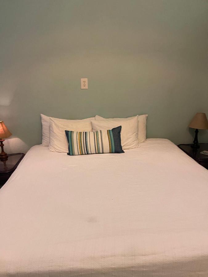 Crown Lotus Apartment คริสเตียนสเต็ด ภายนอก รูปภาพ