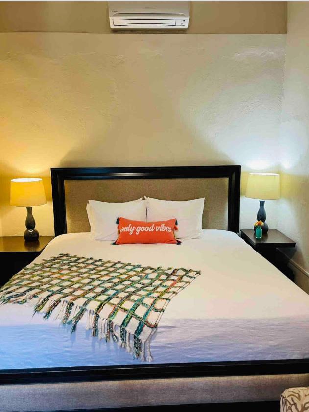 Crown Lotus Apartment คริสเตียนสเต็ด ภายนอก รูปภาพ